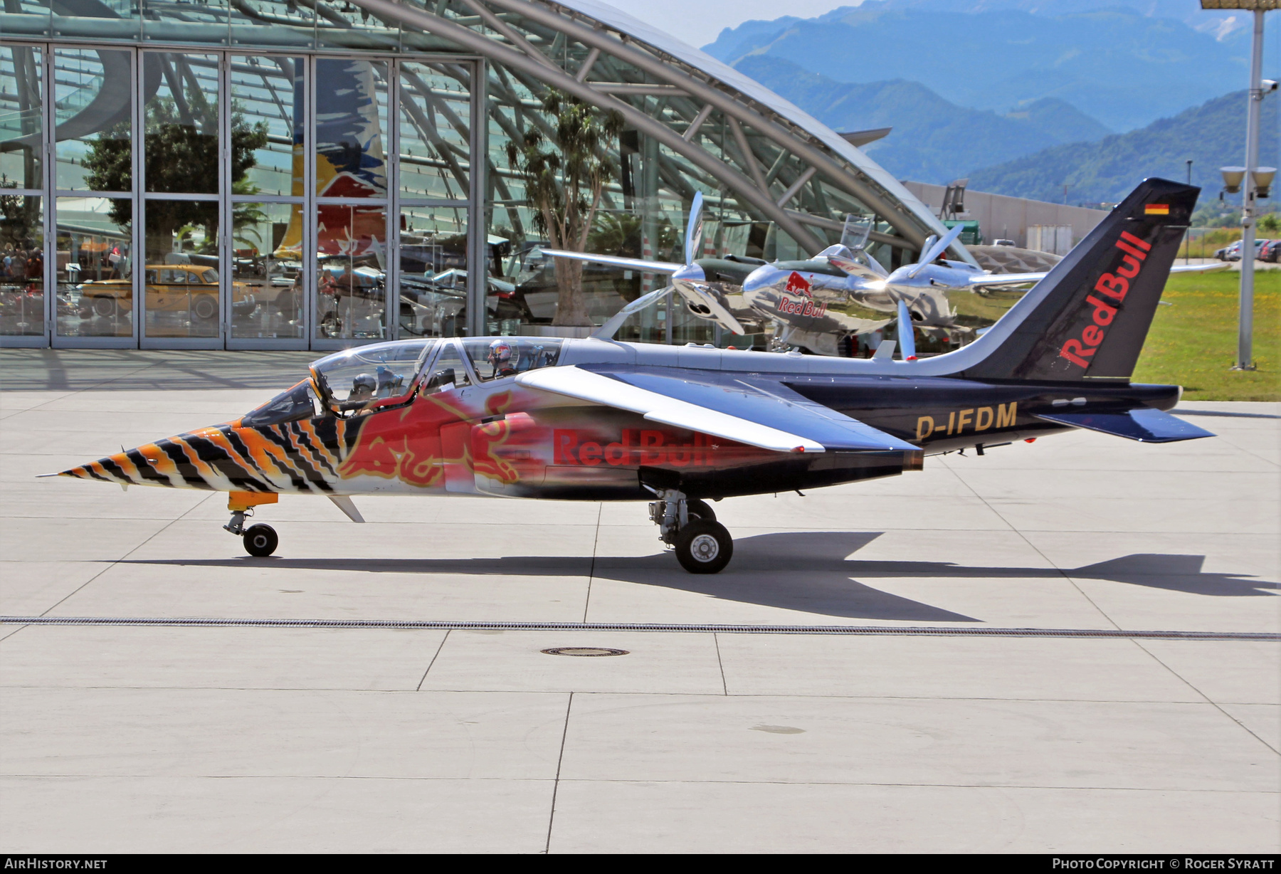 Aircraft Photo of D-IFDM | Dassault-Dornier Alpha Jet A | Red Bull | AirHistory.net #563107