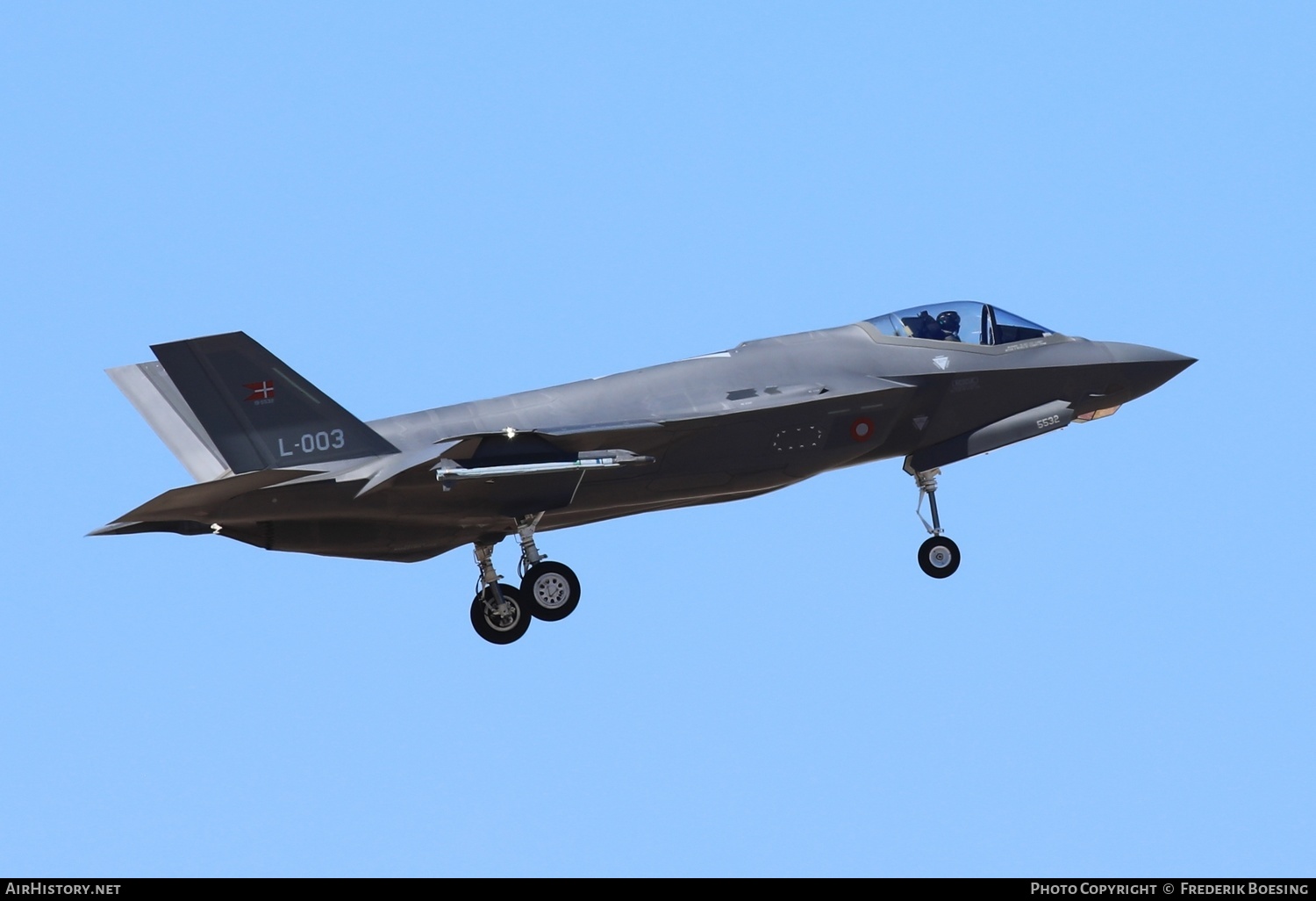 Aircraft Photo of L-003 / 19-5532 | Lockheed Martin F-35A Lightning II | Denmark - Air Force | AirHistory.net #563237