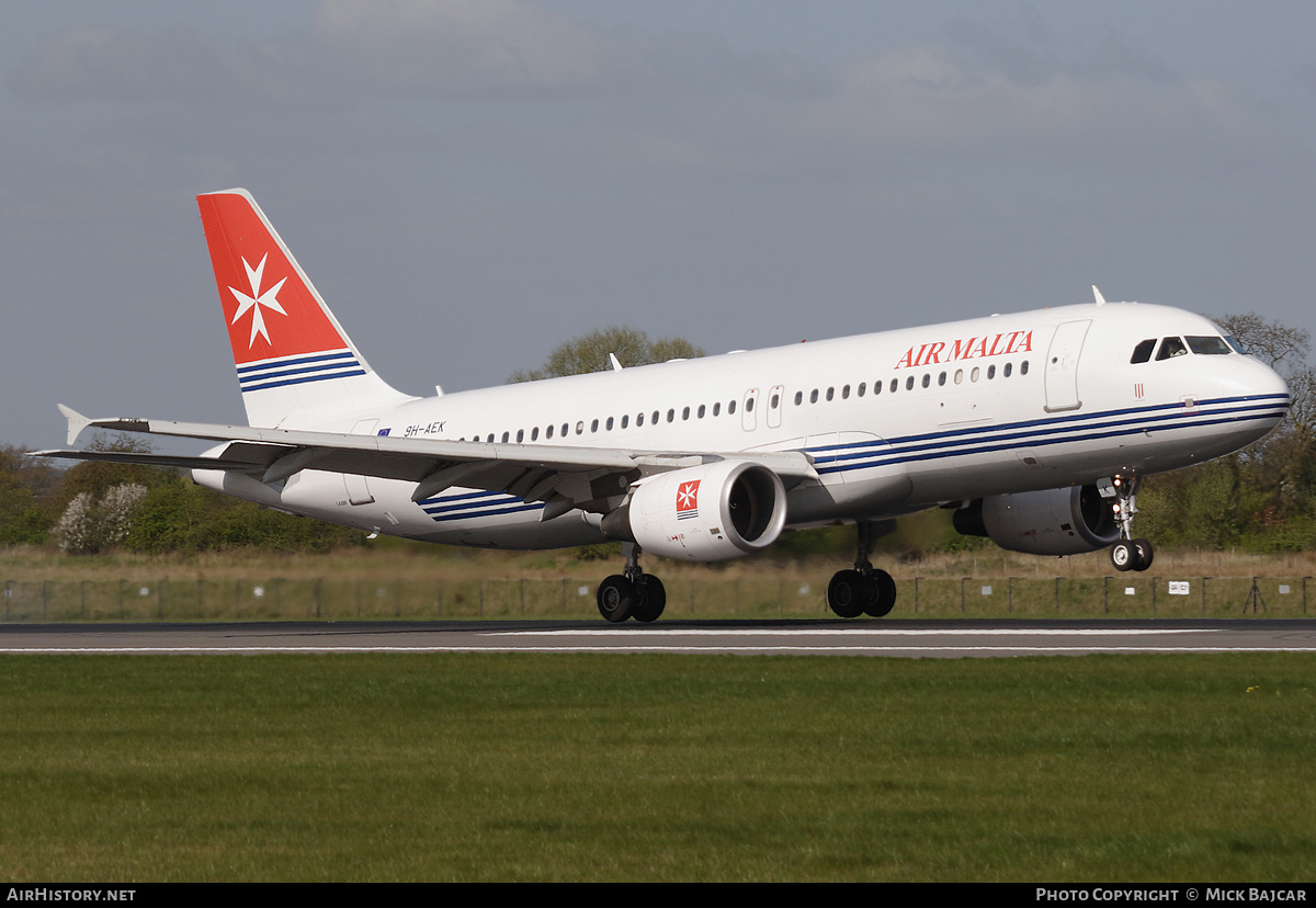 Aircraft Photo of 9H-AEK | Airbus A320-211 | Air Malta | AirHistory.net #563241