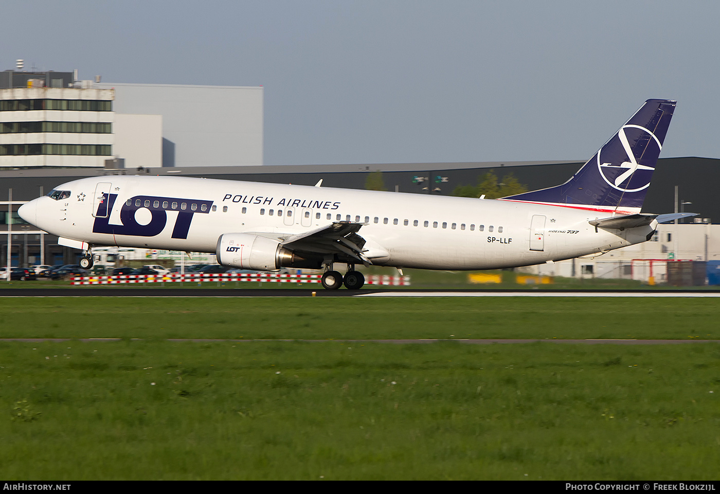 Aircraft Photo of SP-LLF | Boeing 737-45D | LOT Polish Airlines - Polskie Linie Lotnicze | AirHistory.net #563266