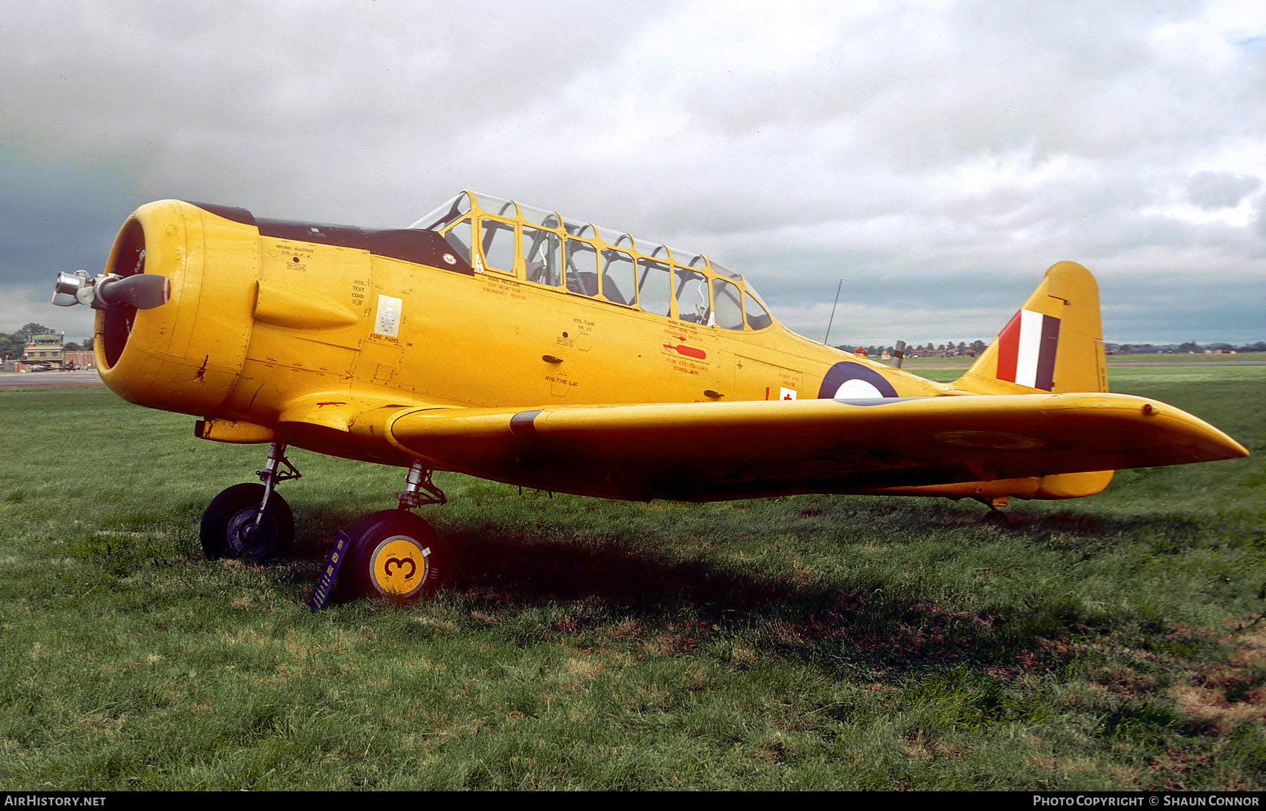 Aircraft Photo of KF183 | North American AT-16 Harvard IIB | UK - Air Force | AirHistory.net #563338