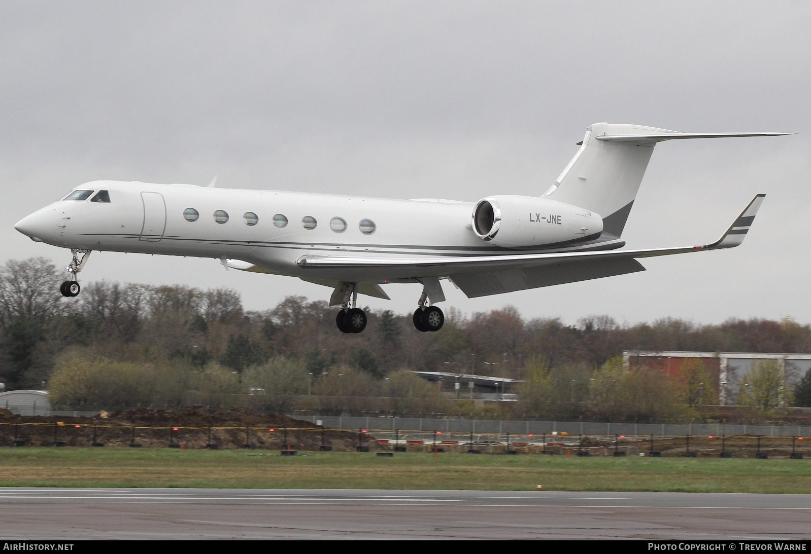 Aircraft Photo of LX-JNE | Gulfstream Aerospace G-V-SP Gulfstream G550 | AirHistory.net #563410