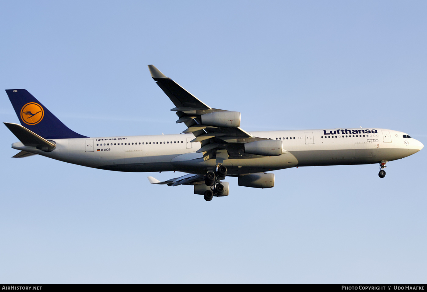 Aircraft Photo of D-AIGS | Airbus A340-313E | Lufthansa | AirHistory.net #563436