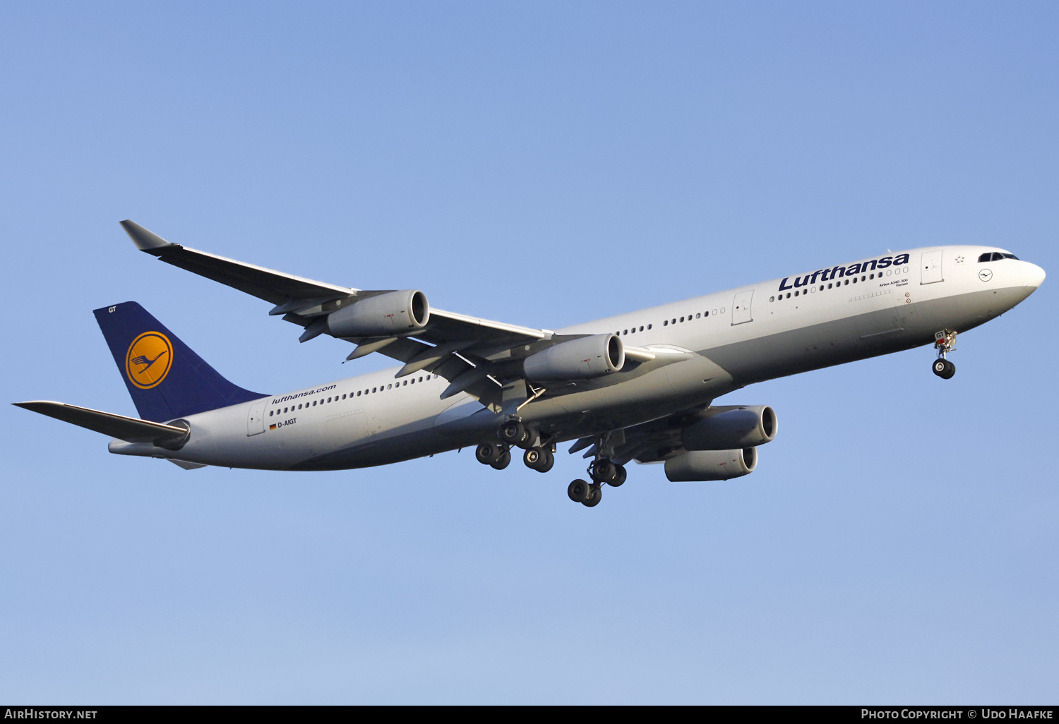 Aircraft Photo of D-AIGT | Airbus A340-313X | Lufthansa | AirHistory.net #563440