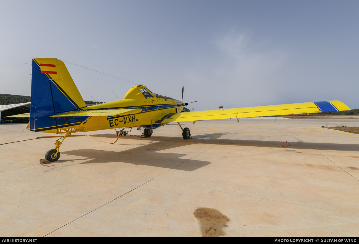 Aircraft Photo of EC-MXH | Air Tractor AT-802F (AT-802A) | Martínez Ridao Aviación | AirHistory.net #563459