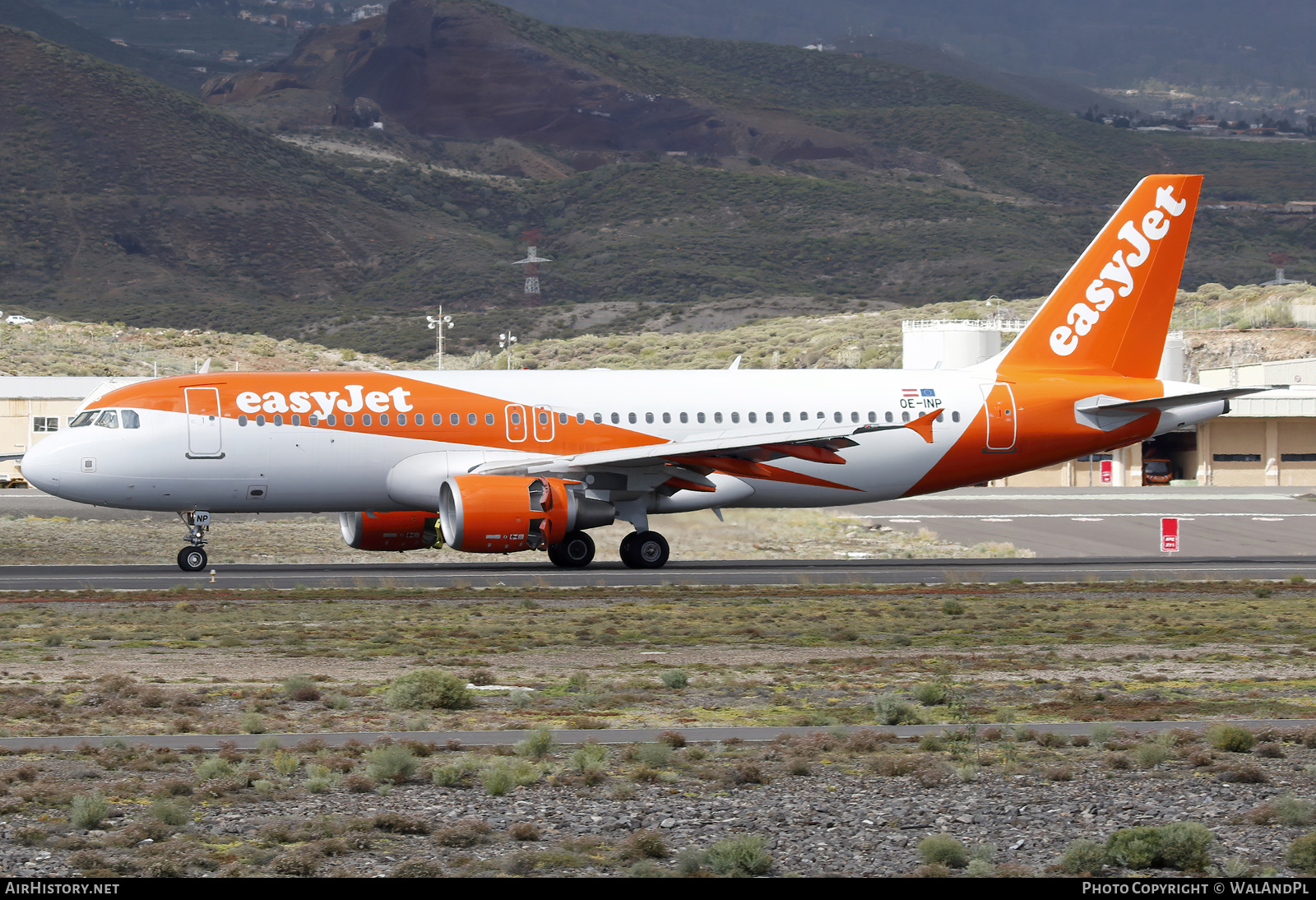 Aircraft Photo of OE-INP | Airbus A320-214 | EasyJet | AirHistory.net #563542