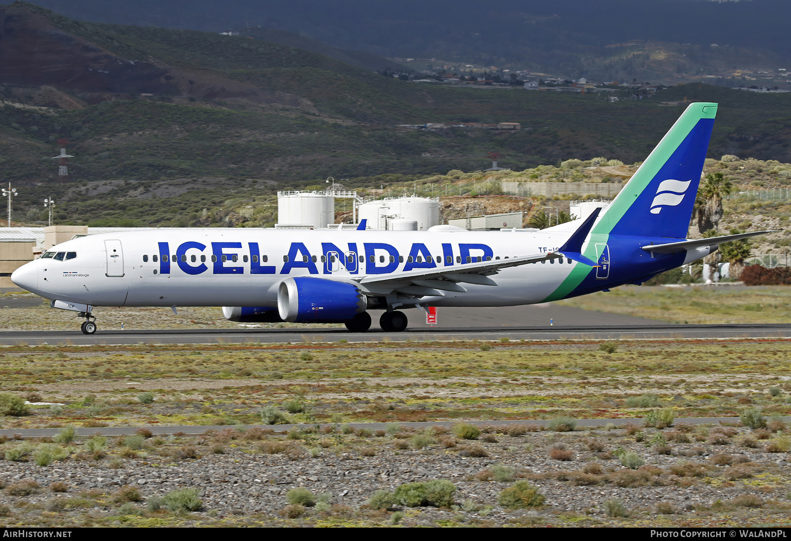 Aircraft Photo of TF-ICP | Boeing 737-8 Max 8 | Icelandair | AirHistory.net #563553