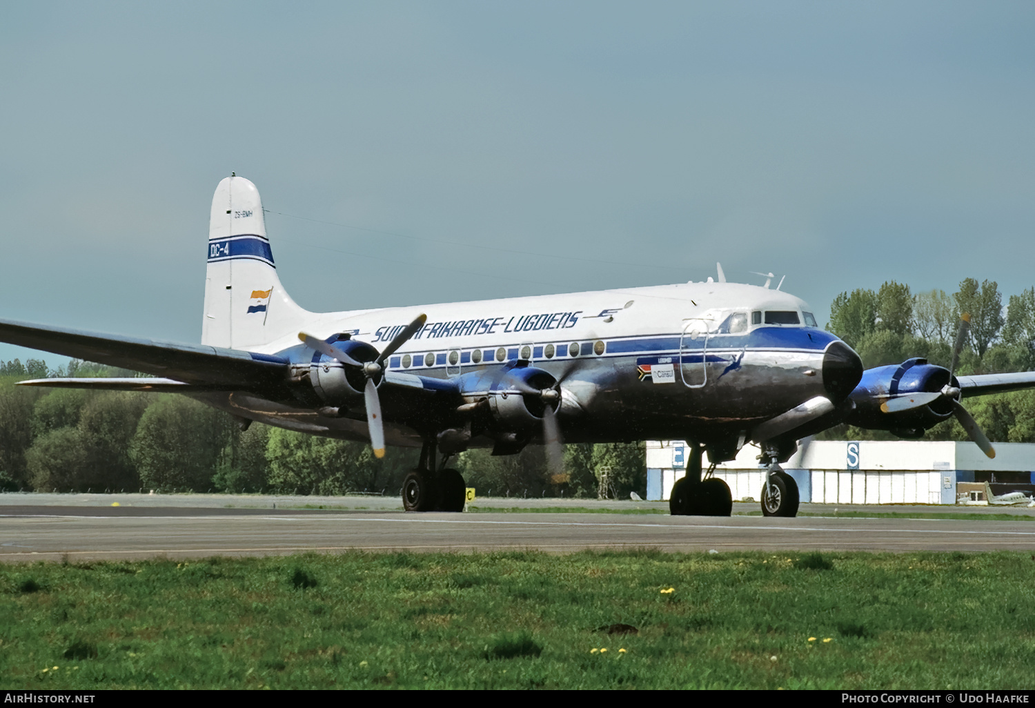 Aircraft Photo of ZS-BMH | Douglas DC-4-1009 | South African Airways - Suid-Afrikaanse Lugdiens | AirHistory.net #563617