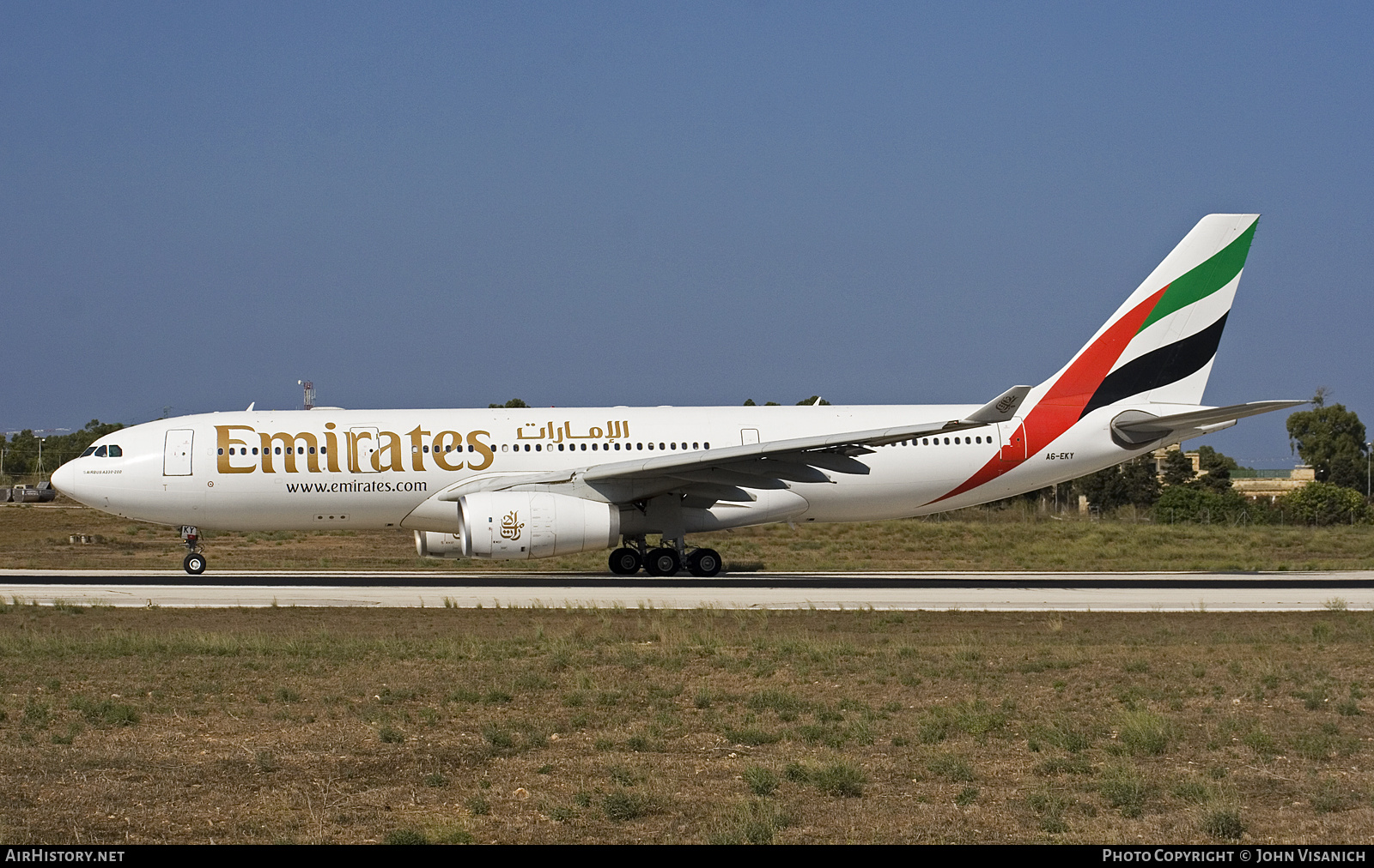 Aircraft Photo of A6-EKY | Airbus A330-243 | Emirates | AirHistory.net #563681