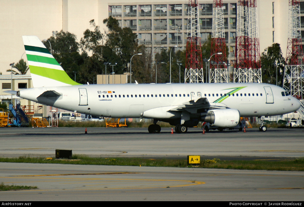 Aircraft Photo of EC-ISI | Airbus A320-214 | LTE International Airways | AirHistory.net #563688