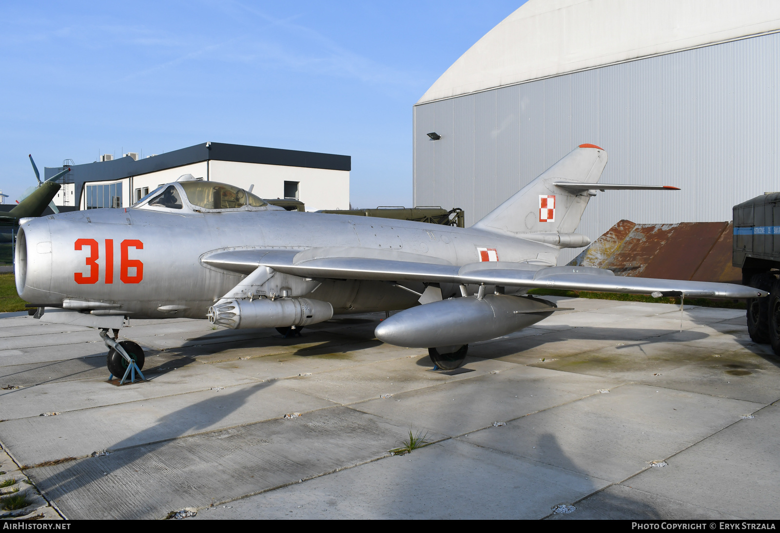 Aircraft Photo of 316 | PZL-Mielec Lim-6bis | Poland - Air Force | AirHistory.net #563812