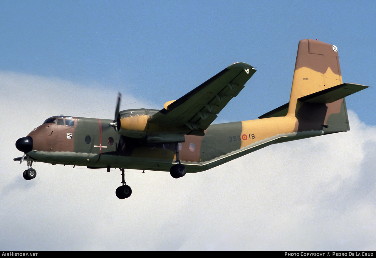 Aircraft Photo of T.9-19 | De Havilland Canada C-7A Caribou | Spain - Air Force | AirHistory.net #563830