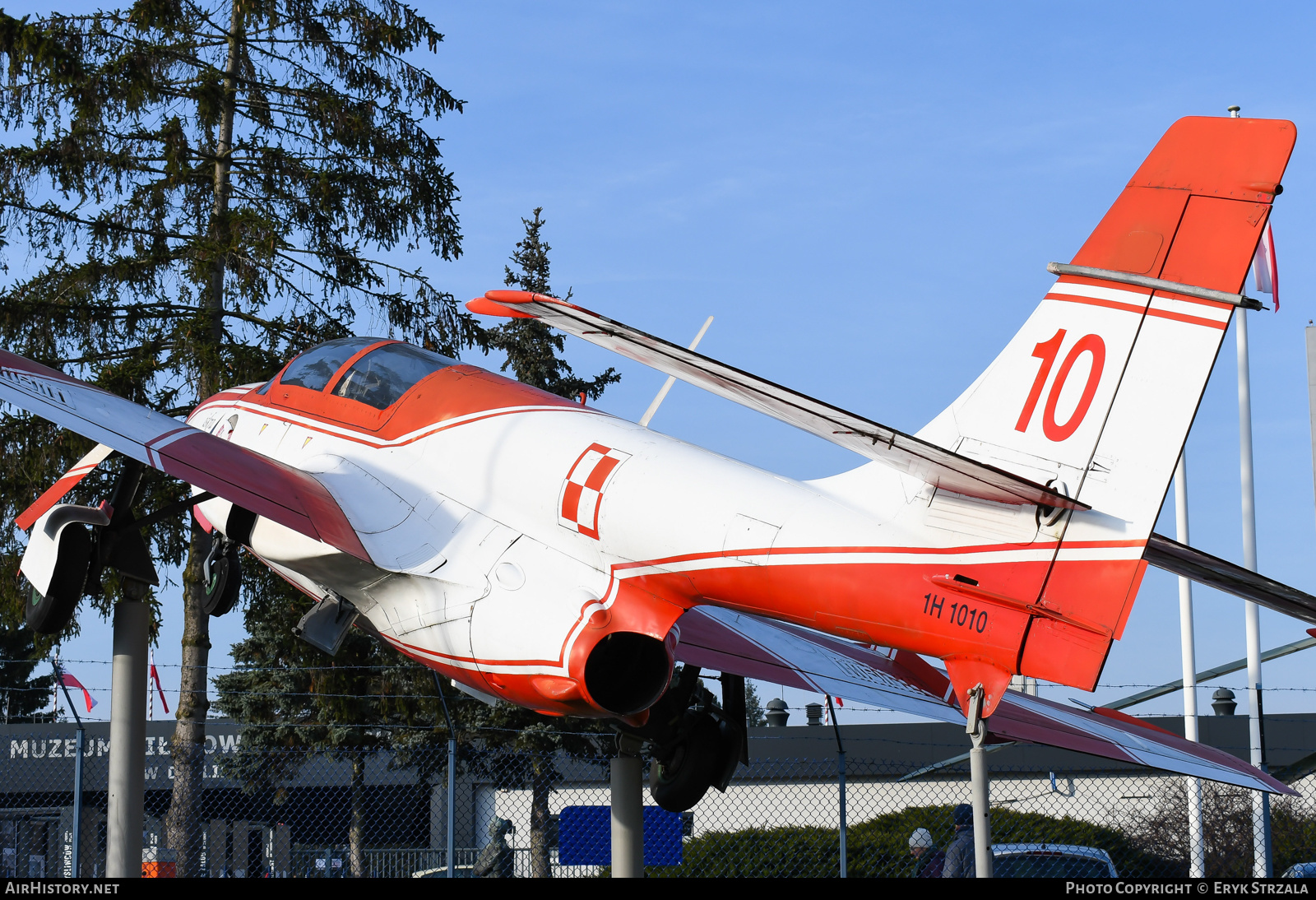 Aircraft Photo of 1010 | PZL-Mielec TS-11 Iskra bis B | Poland - Air Force | AirHistory.net #563833