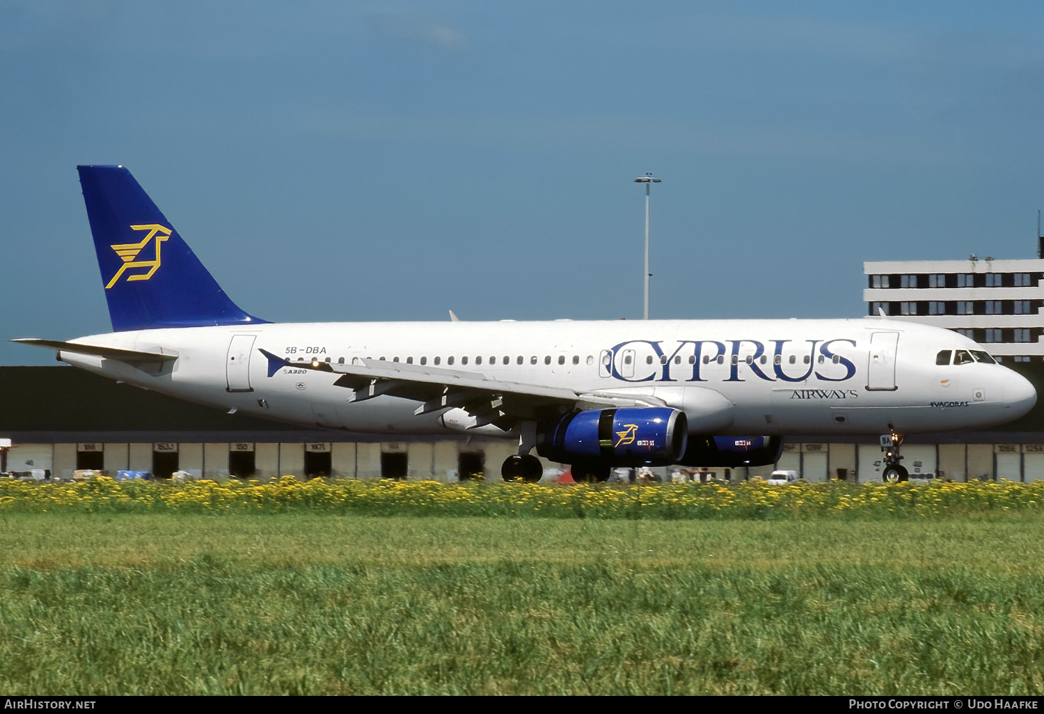 Aircraft Photo of 5B-DBA | Airbus A320-231 | Cyprus Airways | AirHistory.net #563842