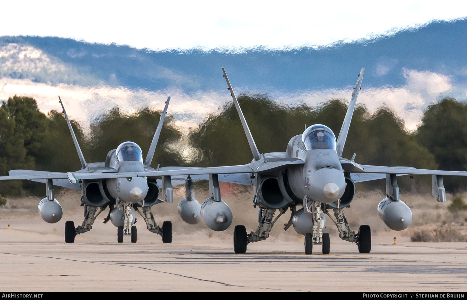 Aircraft Photo of C15-35 | McDonnell Douglas EF-18A Hornet | Spain - Air Force | AirHistory.net #563942