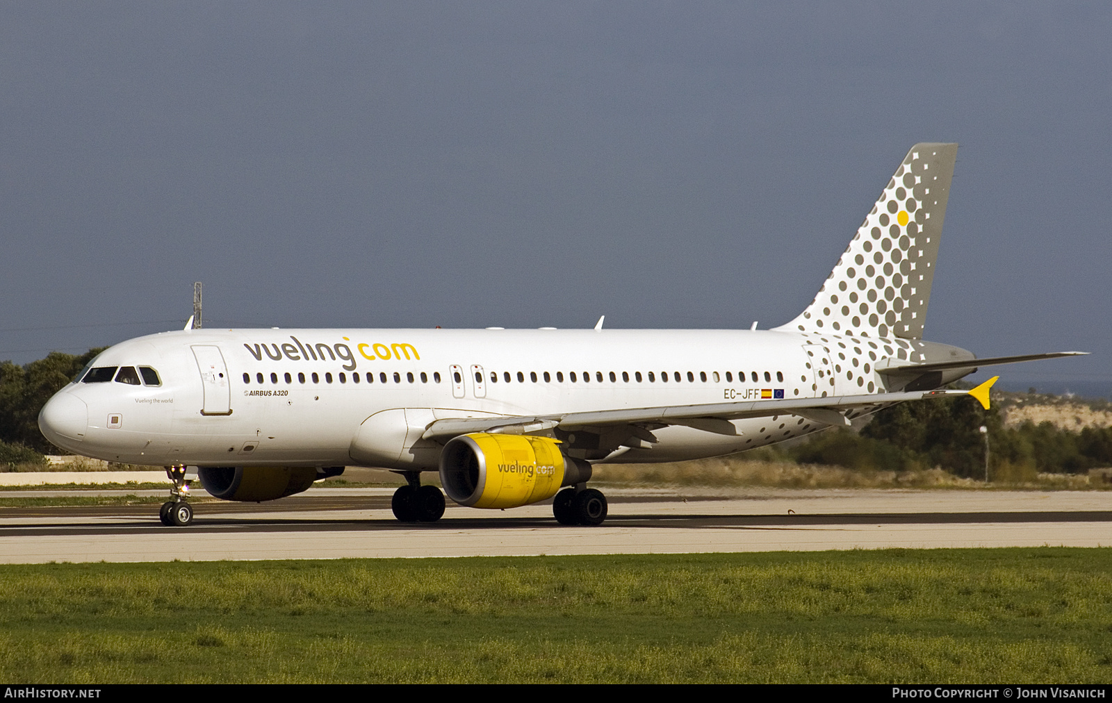 Aircraft Photo of EC-JFF | Airbus A320-214 | Vueling Airlines | AirHistory.net #563965