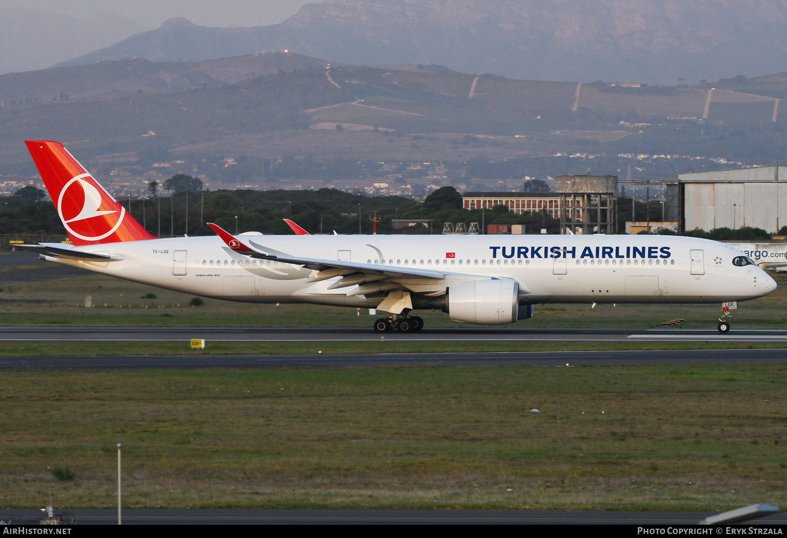 Aircraft Photo of TC-LGE | Airbus A350-941 | Turkish Airlines | AirHistory.net #563971