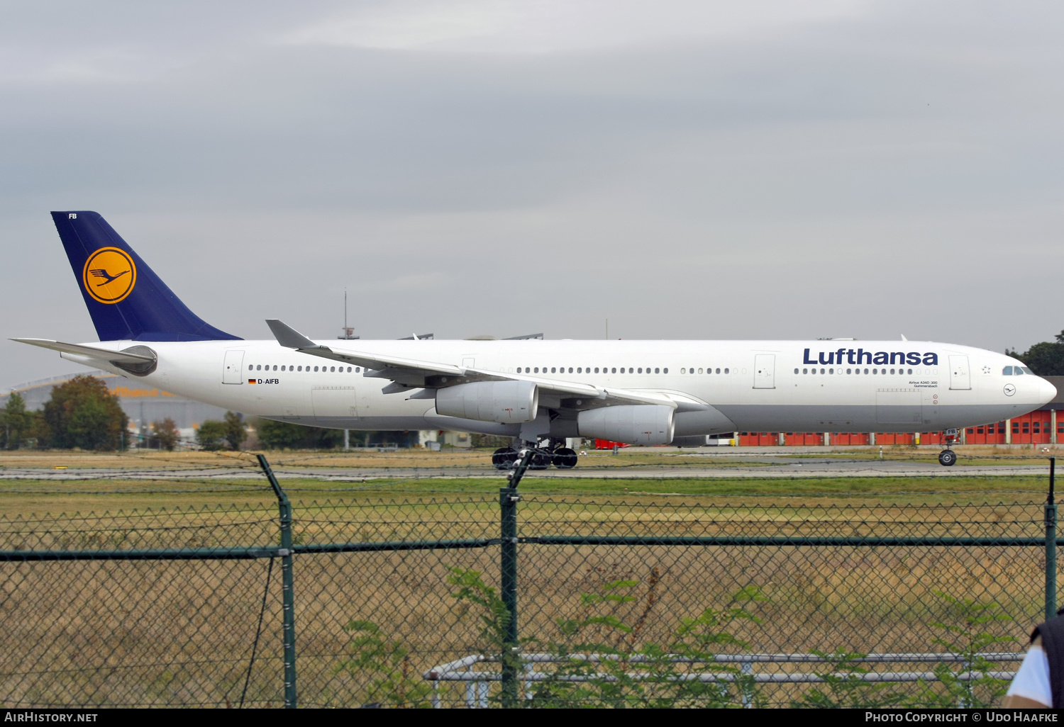 Aircraft Photo of D-AIFB | Airbus A340-313 | Lufthansa | AirHistory.net #563978