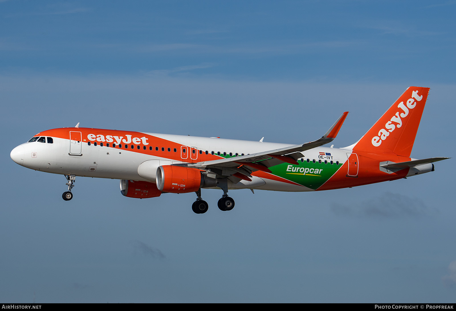 Aircraft Photo of OE-IVT | Airbus A320-214 | EasyJet | AirHistory.net #563992