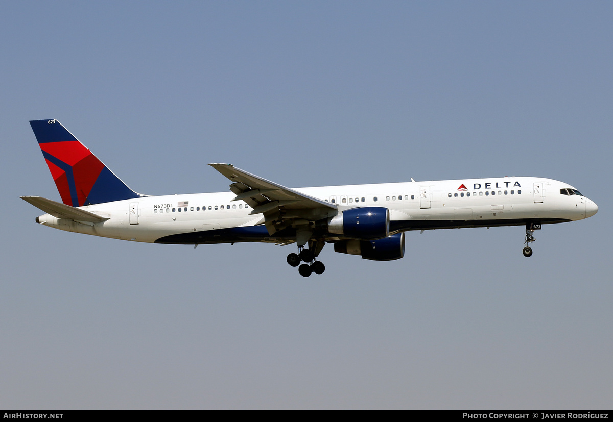 Aircraft Photo of N673DL | Boeing 757-232 | Delta Air Lines | AirHistory.net #564006