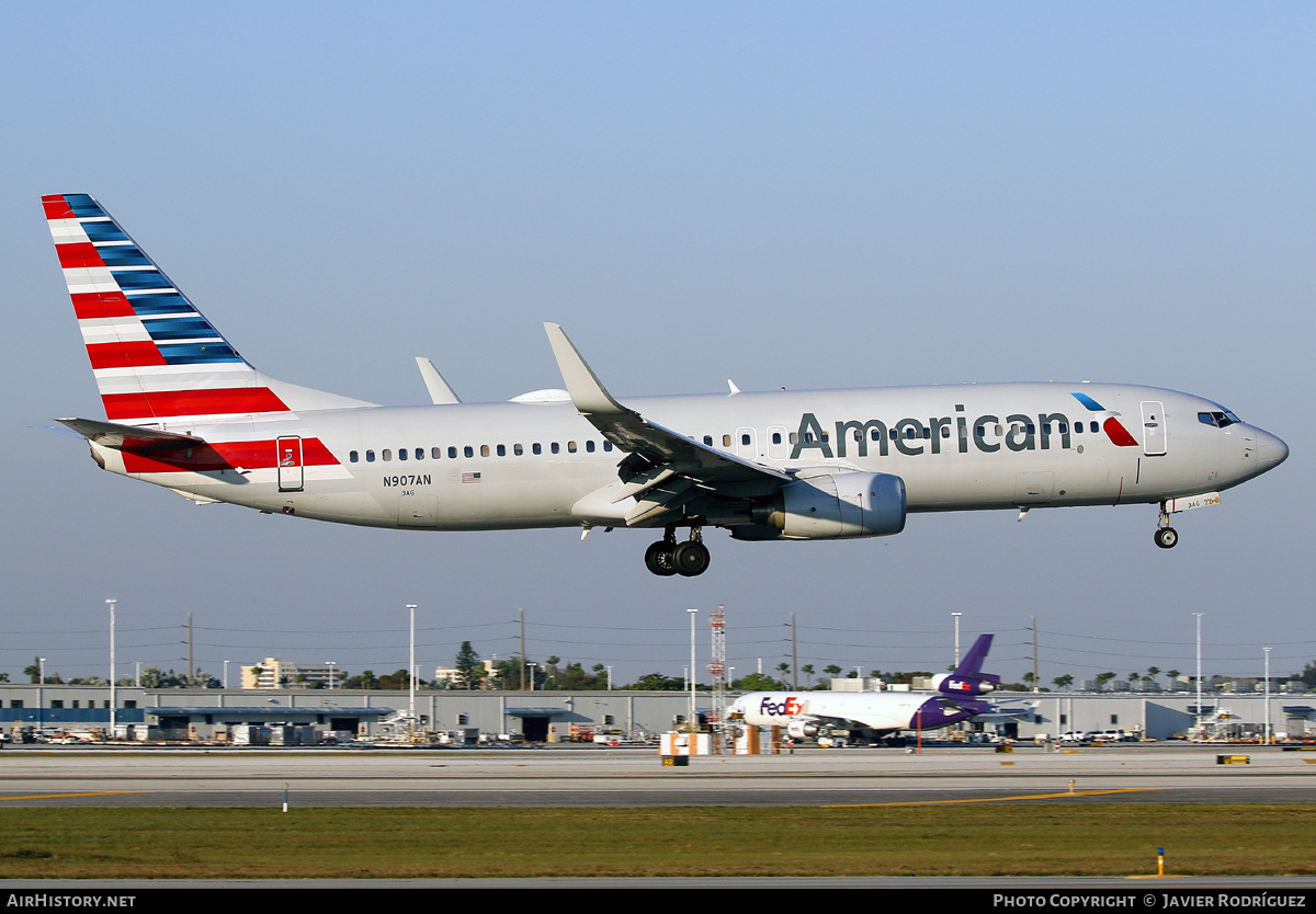 Aircraft Photo of N907AN | Boeing 737-823 | American Airlines | AirHistory.net #564007