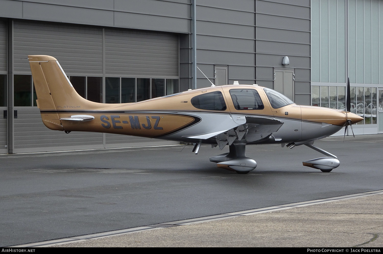 Aircraft Photo of SE-MJZ | Cirrus SR-22T G6-GTS Platinum | AirHistory.net #564045