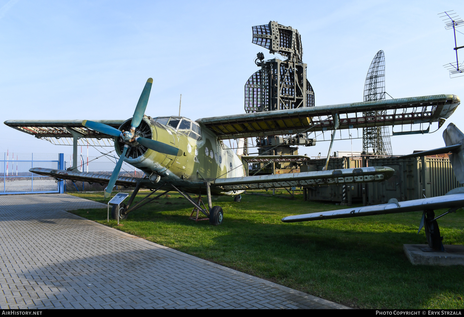 Aircraft Photo of 9866 | Antonov An-2T | Poland - Air Force | AirHistory.net #564075
