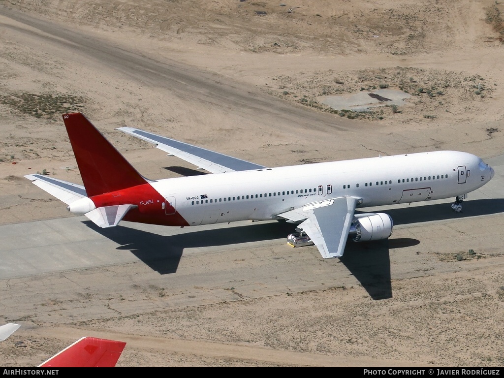 Aircraft Photo of VH-OGQ | Boeing 767-338/ER | Qantas | AirHistory.net #564081