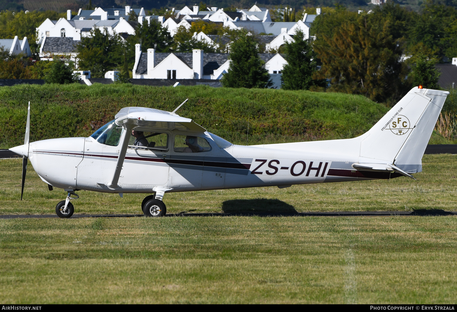 Aircraft Photo of ZS-OHI | Cessna 172N Skyhawk | SFC - Stellenbosch Flying Club | AirHistory.net #564235