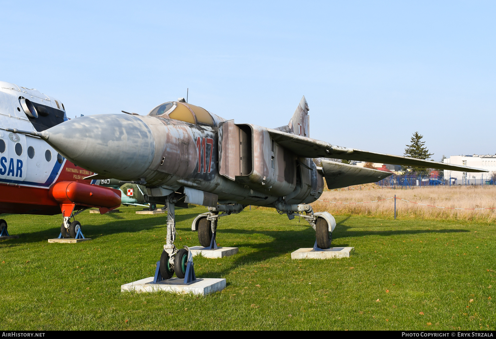 Aircraft Photo of 117 | Mikoyan-Gurevich MiG-23MF | Poland - Air Force | AirHistory.net #564261