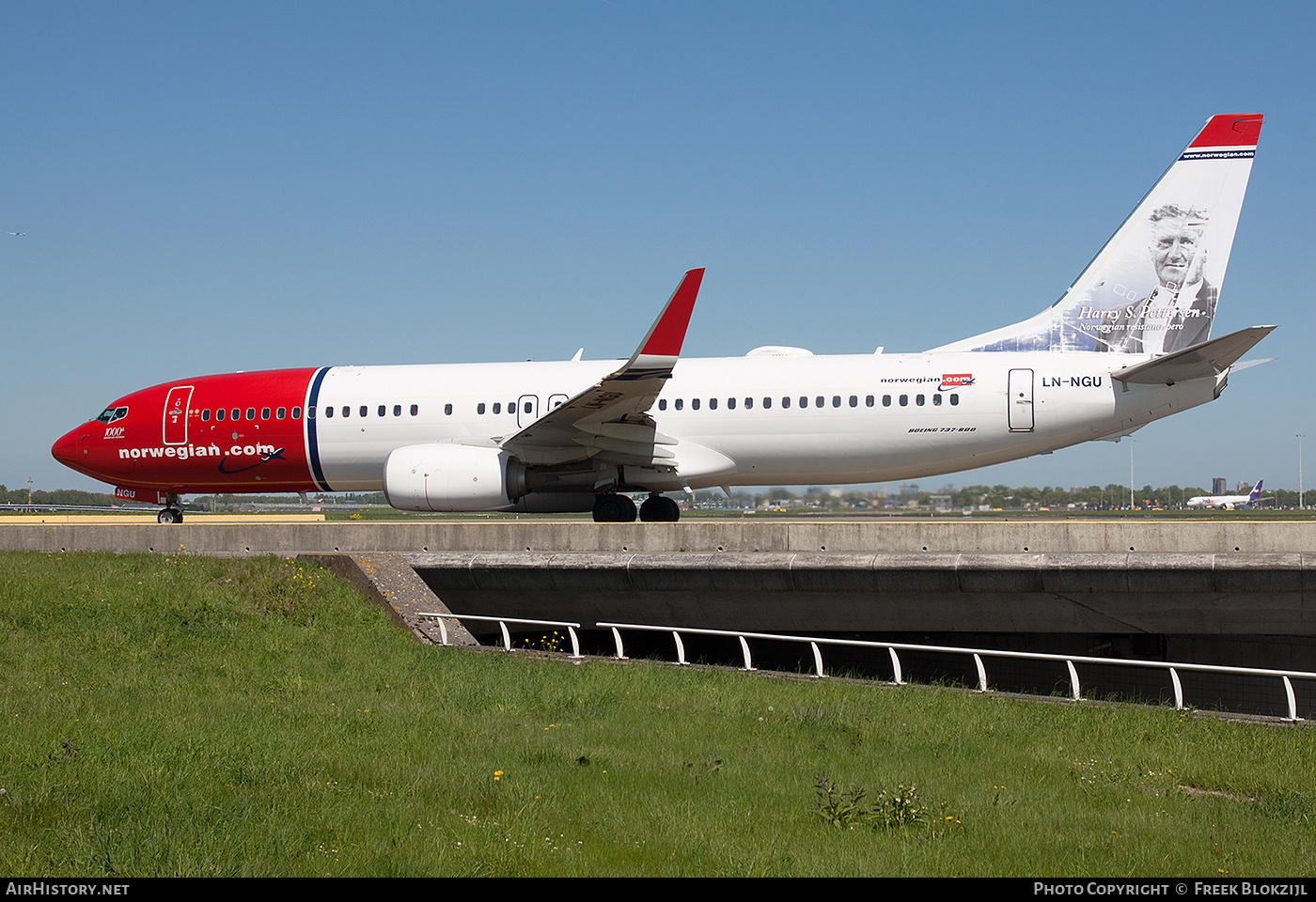 Aircraft Photo of LN-NGU | Boeing 737-8JP | Norwegian | AirHistory.net #564518