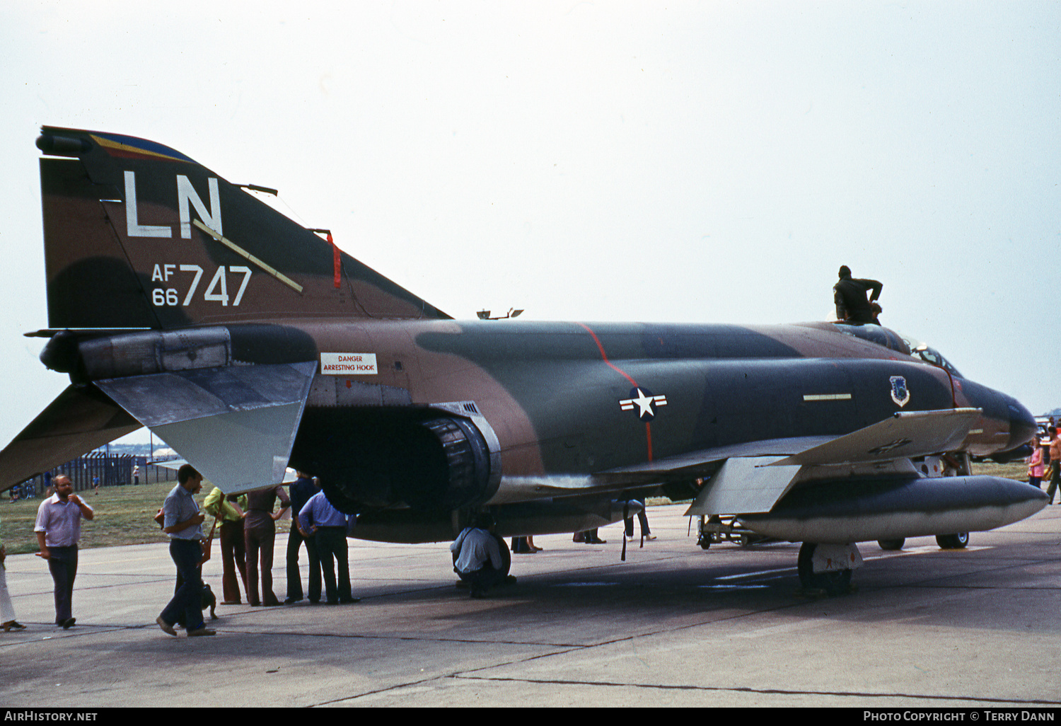 Aircraft Photo of 66-7747 | McDonnell Douglas F-4D Phantom II | USA - Air Force | AirHistory.net #564542