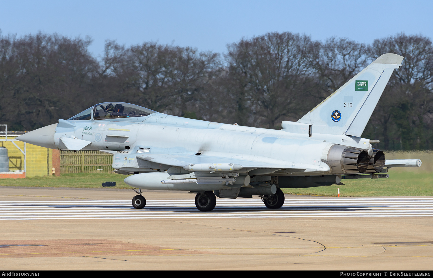 Aircraft Photo of 316 | Eurofighter EF-2000 Typhoon F2 | Saudi Arabia - Air Force | AirHistory.net #564682