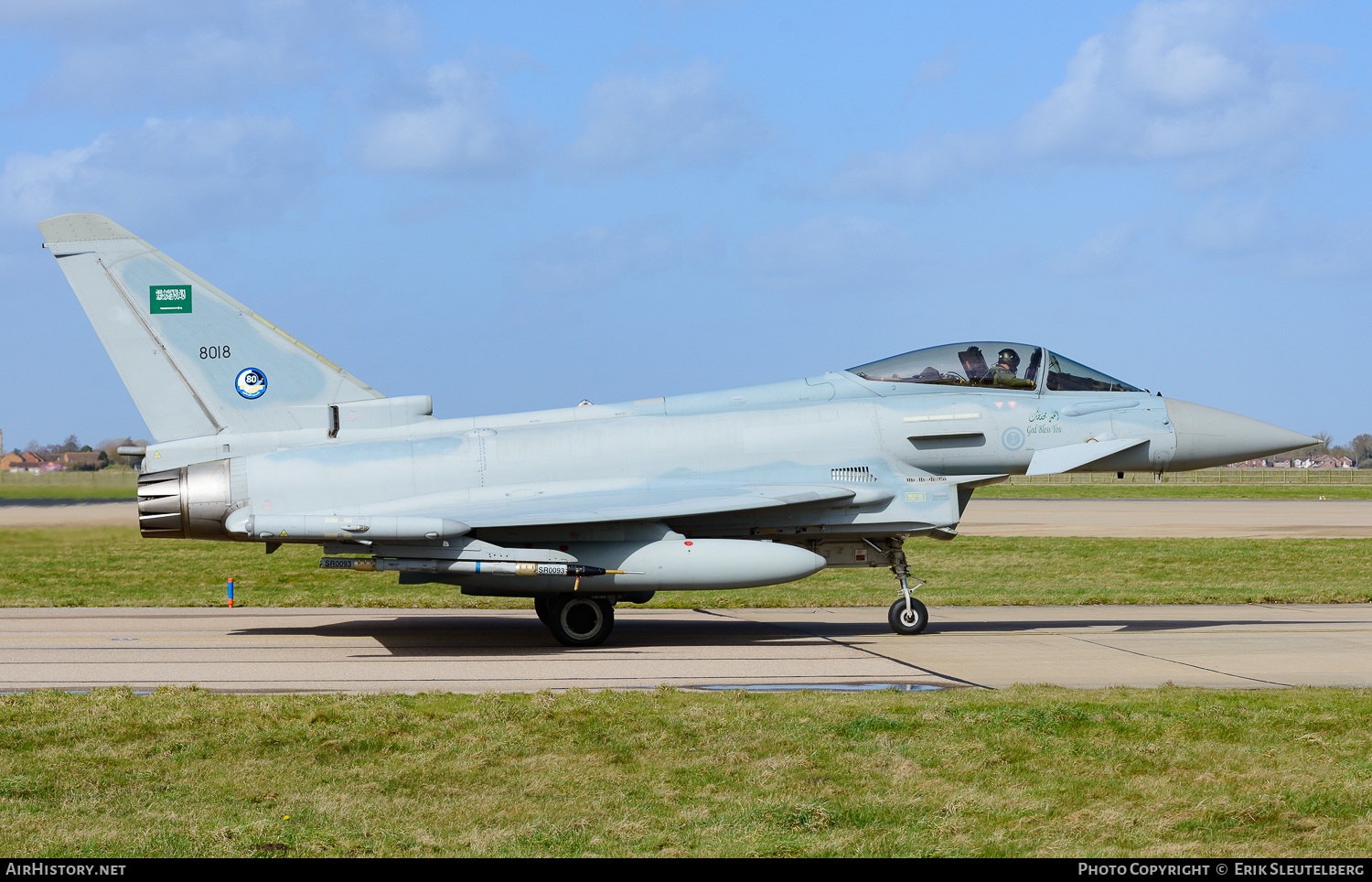 Aircraft Photo of 8018 | Eurofighter EF-2000 Typhoon F2 | Saudi Arabia - Air Force | AirHistory.net #564699