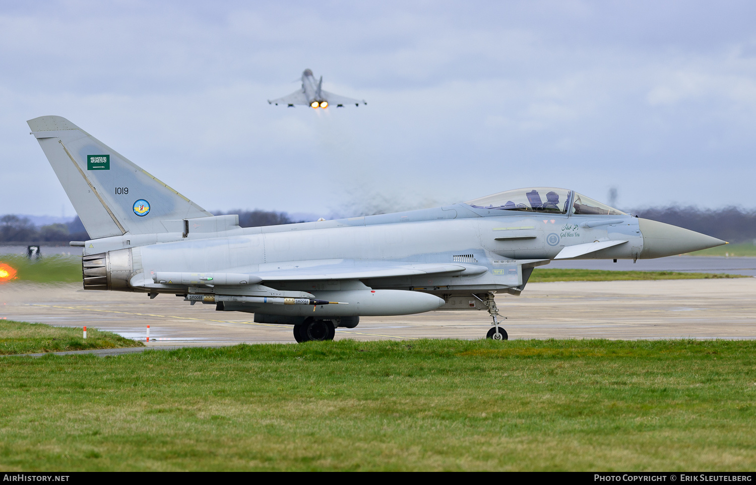 Aircraft Photo of 1019 | Eurofighter EF-2000 Typhoon F2 | Saudi Arabia - Air Force | AirHistory.net #564709