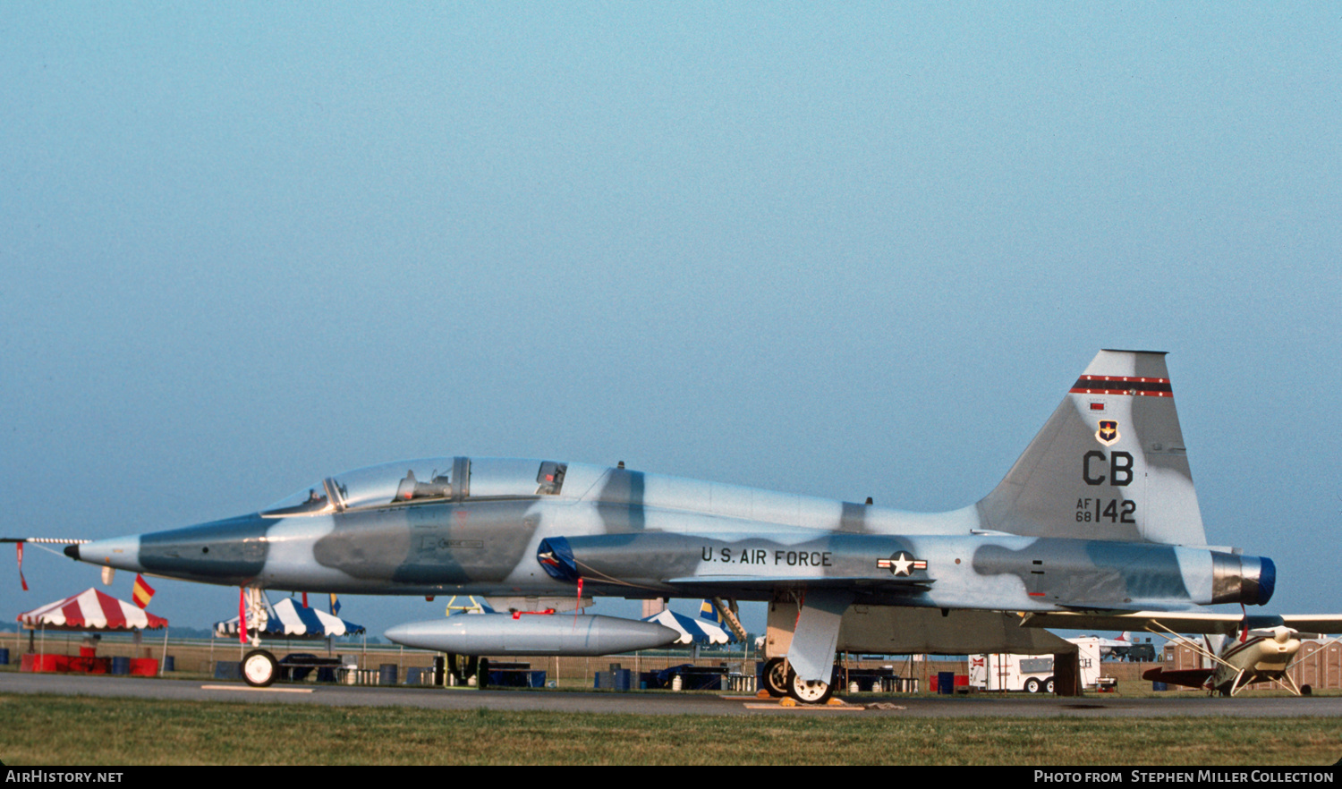 Aircraft Photo of 68-8142 / 68-142 | Northrop AT-38B Talon | USA - Air Force | AirHistory.net #564716