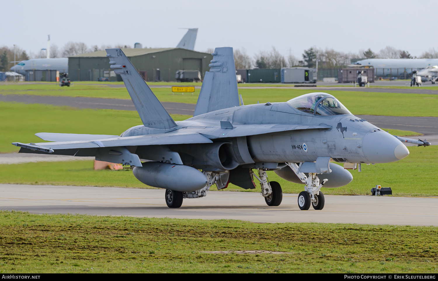 Aircraft Photo of HN-424 | McDonnell Douglas F/A-18C Hornet | Finland - Air Force | AirHistory.net #564799