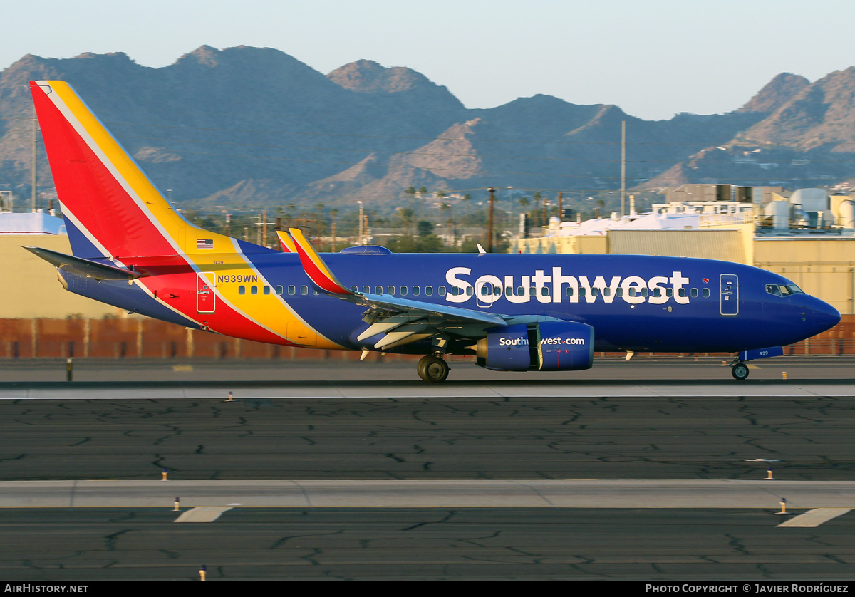 Aircraft Photo of N939WN | Boeing 737-7H4 | Southwest Airlines | AirHistory.net #564899