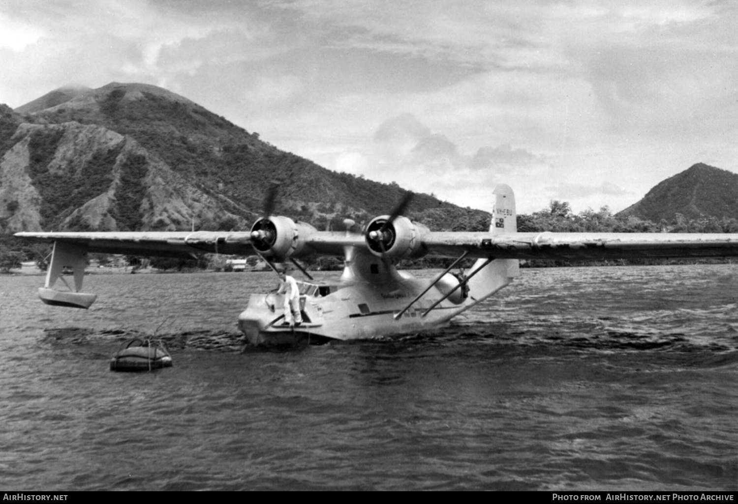 Aircraft Photo of VH-EBU | Consolidated PB2B-2 Catalina | Qantas Empire Airways - QEA | AirHistory.net #564913