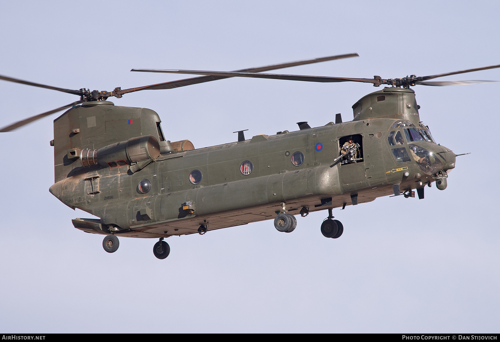 Aircraft Photo of ZH896 | Boeing Chinook HC6A (352) | UK - Air Force | AirHistory.net #564996
