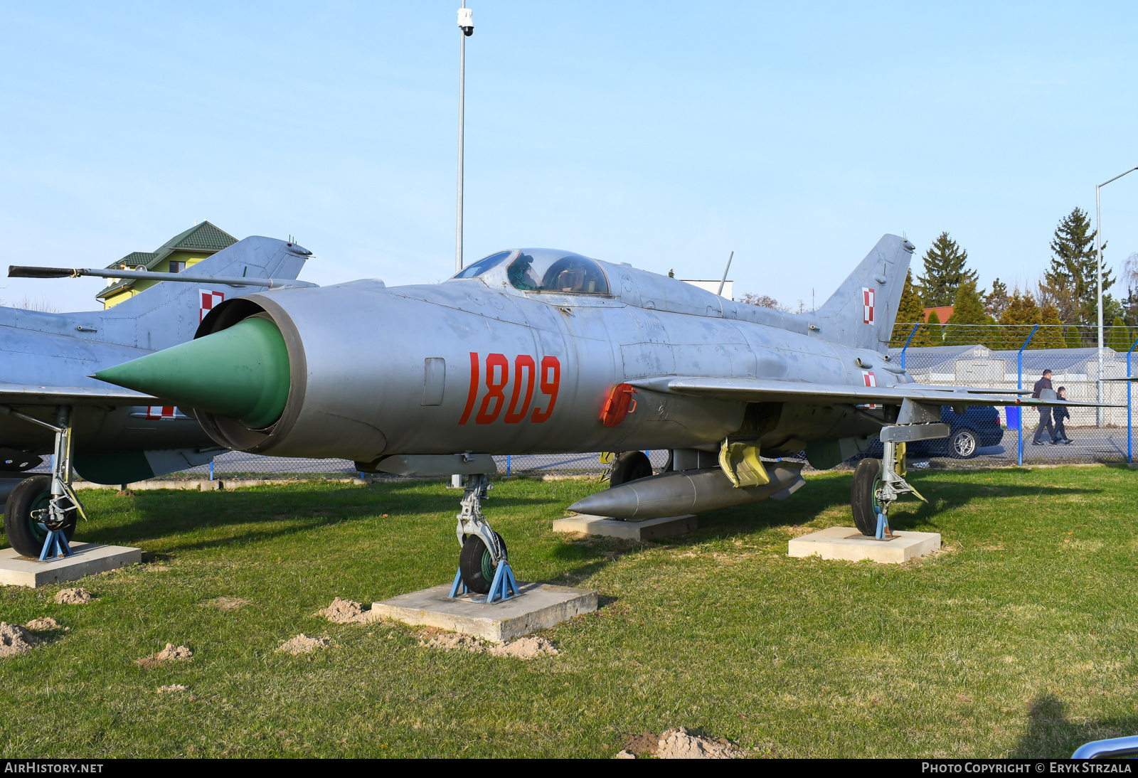 Aircraft Photo of 1809 | Mikoyan-Gurevich MiG-21PF | Poland - Air Force | AirHistory.net #565010