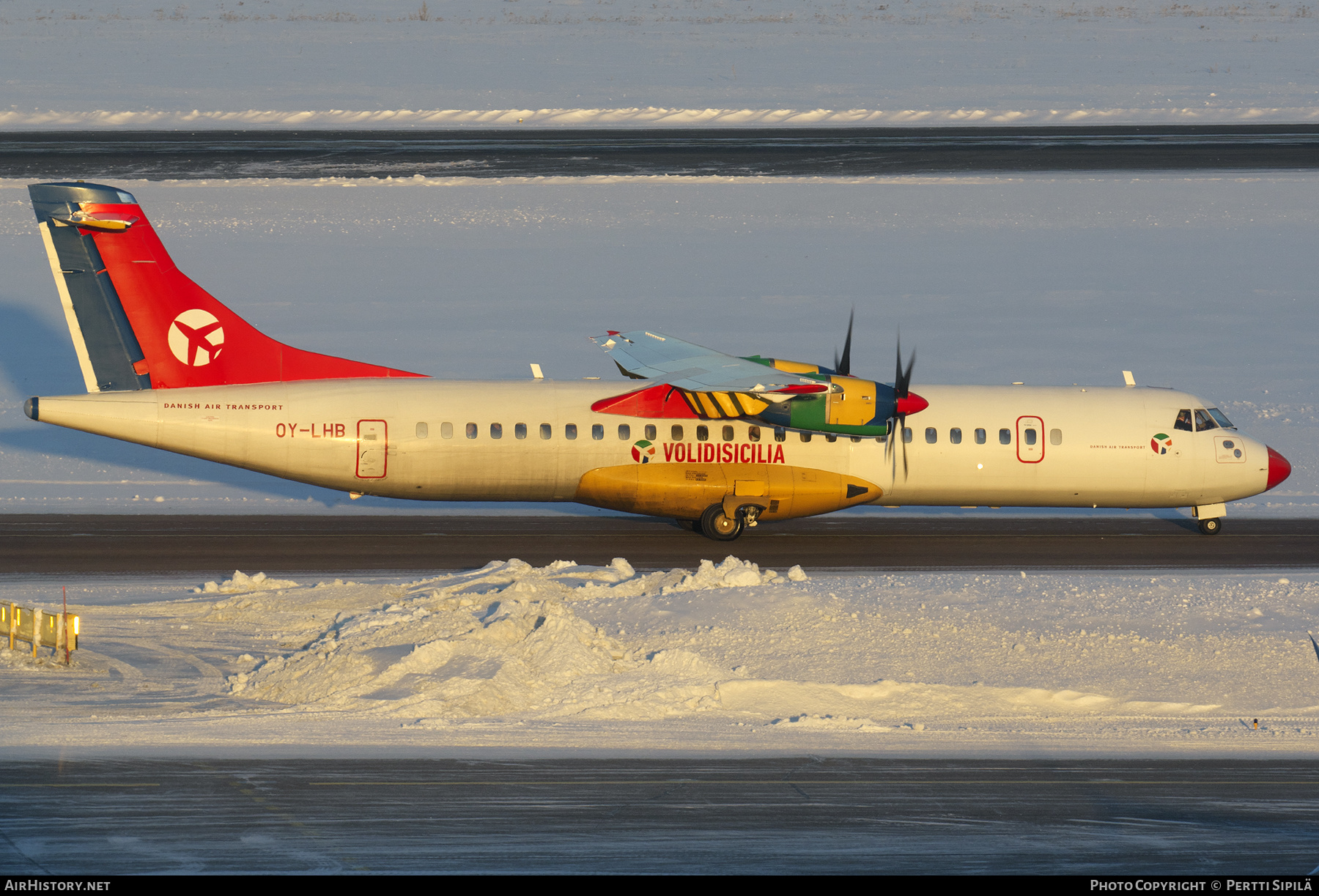 Aircraft Photo of OY-LHB | ATR ATR-72-202 | DAT Volidisicilia - Danish Air Transport | AirHistory.net #565018