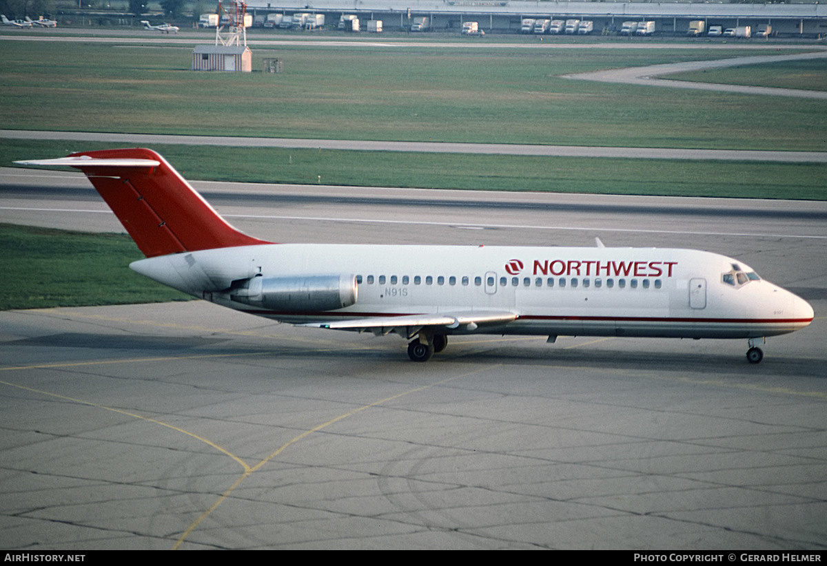 Aircraft Photo of N91S | McDonnell Douglas DC-9-15 | Northwest Airlines | AirHistory.net #565030
