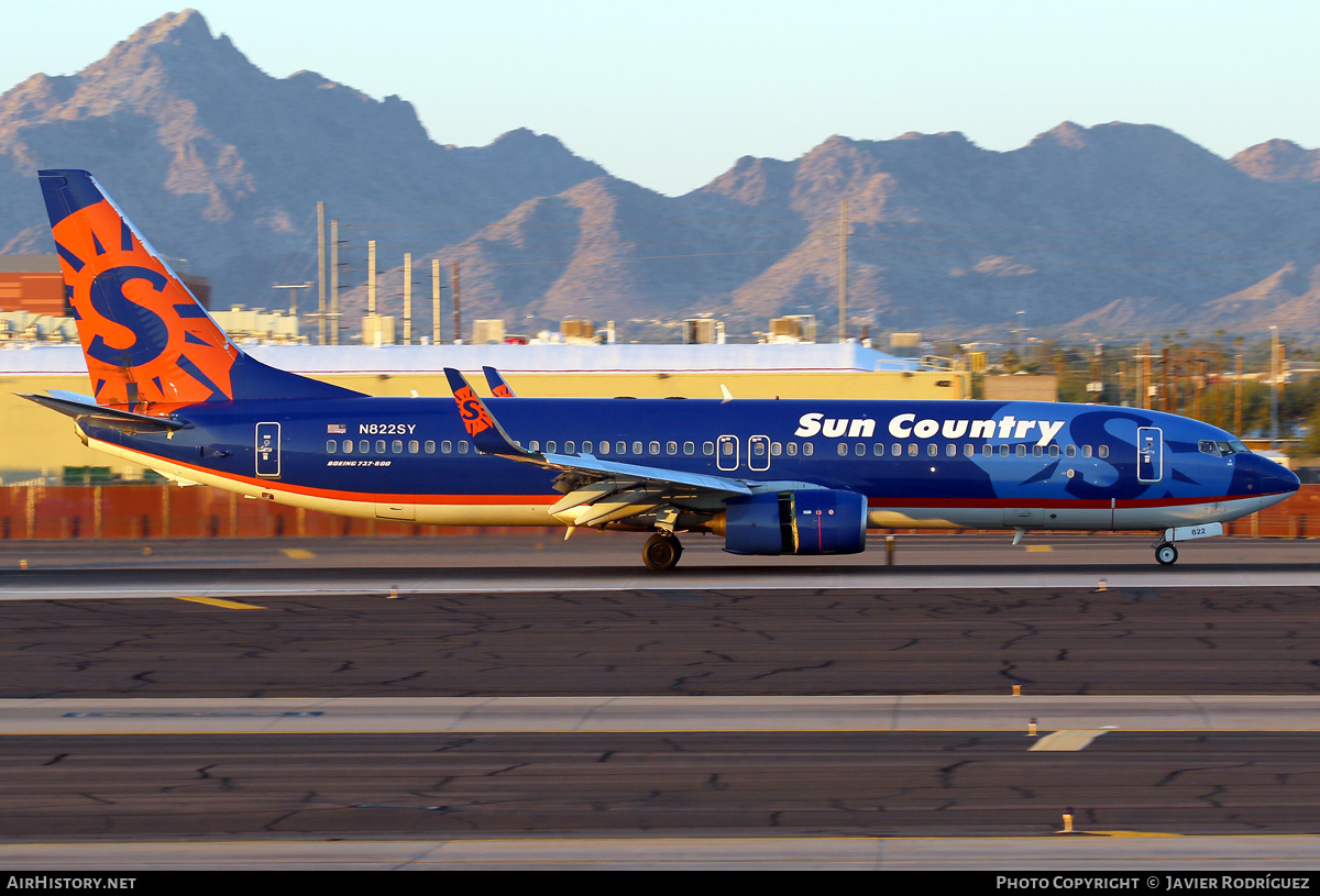 Aircraft Photo of N822SY | Boeing 737-8BK | Sun Country Airlines | AirHistory.net #565036