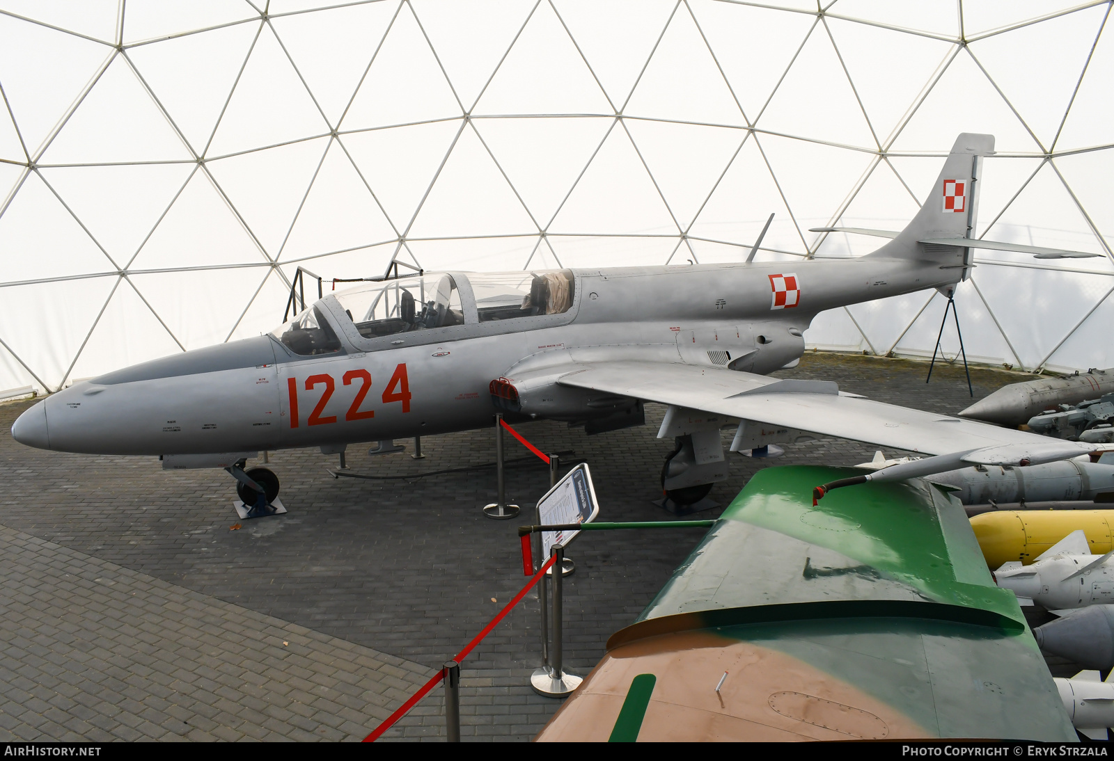 Aircraft Photo of 1224 | PZL-Mielec TS-11 Iskra bis DF | Poland - Air Force | AirHistory.net #565059