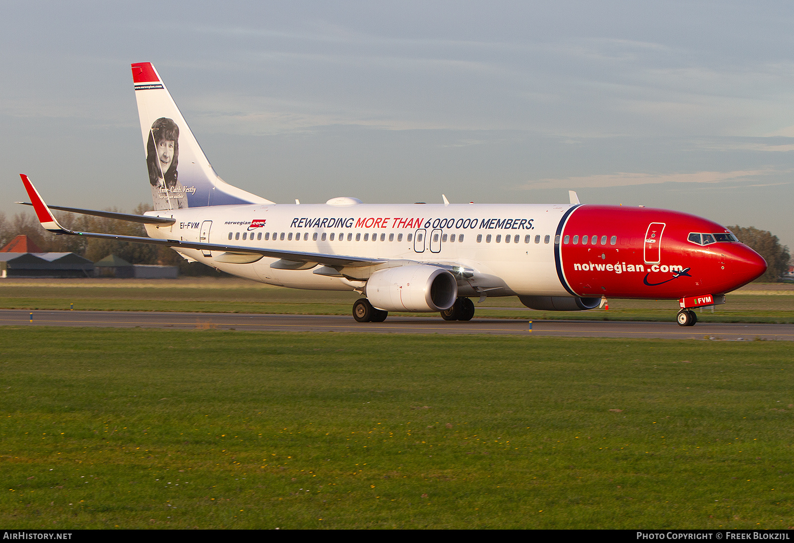 Aircraft Photo of EI-FVM | Boeing 737-800 | Norwegian | AirHistory.net #565131