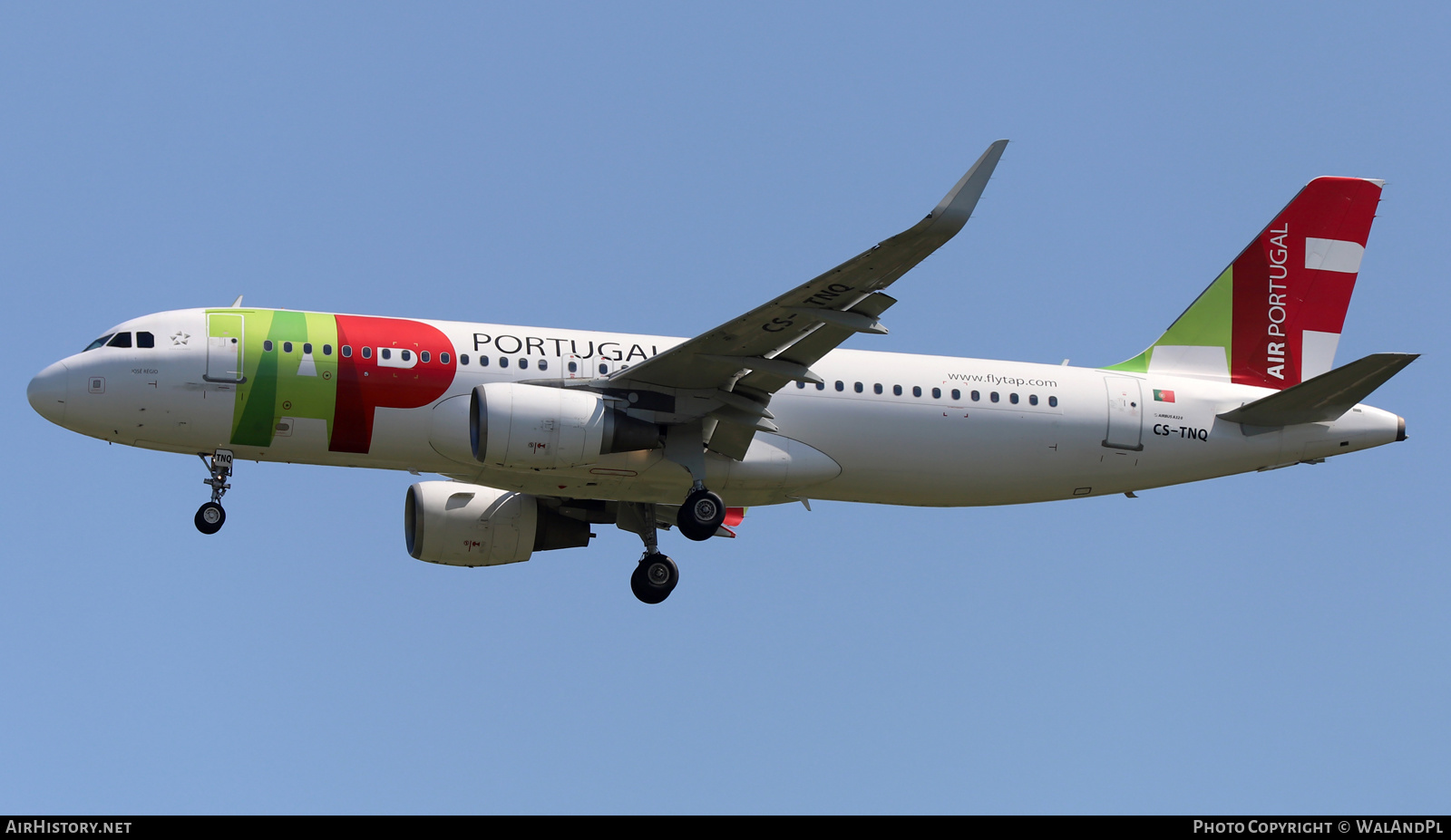 Aircraft Photo of CS-TNQ | Airbus A320-214 | TAP Air Portugal | AirHistory.net #565148