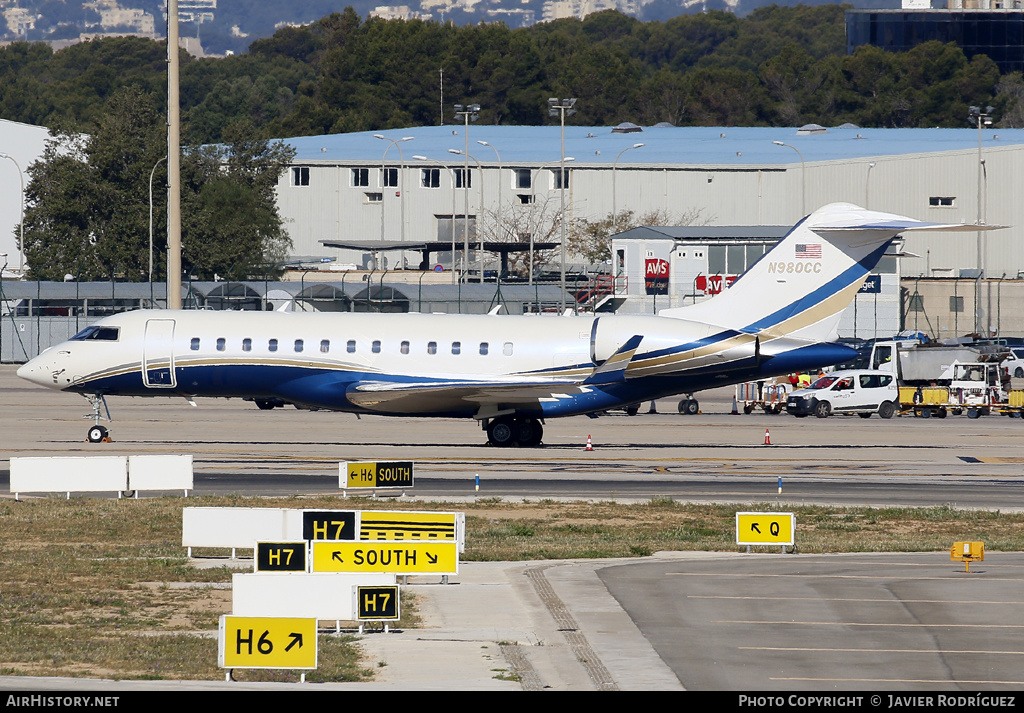 Aircraft Photo of N980CC | Bombardier Global Express XRS (BD-700-1A10) | AirHistory.net #565204