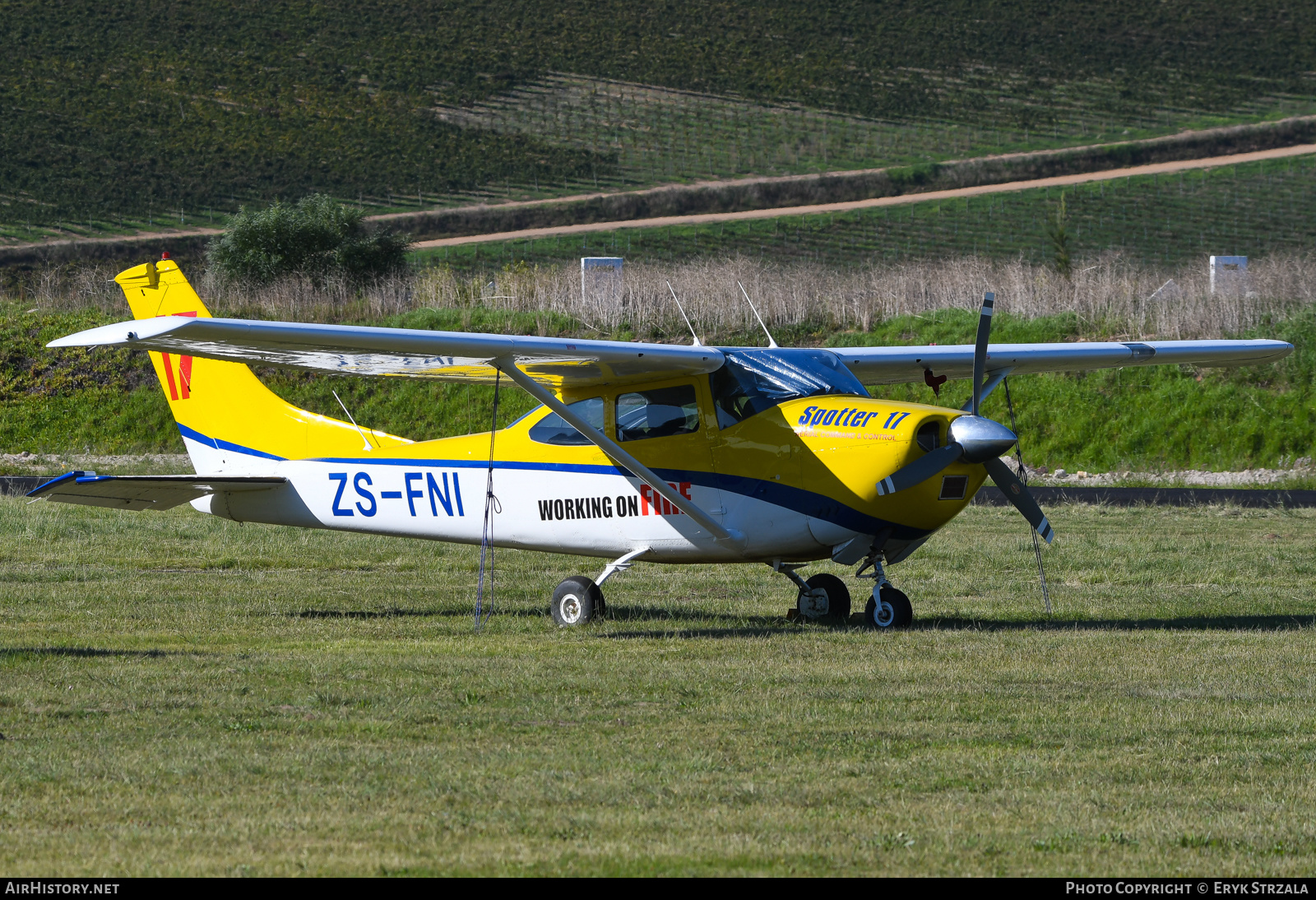 Aircraft Photo of ZS-FNI | Cessna 182L Skylane | Working on Fire | AirHistory.net #565314