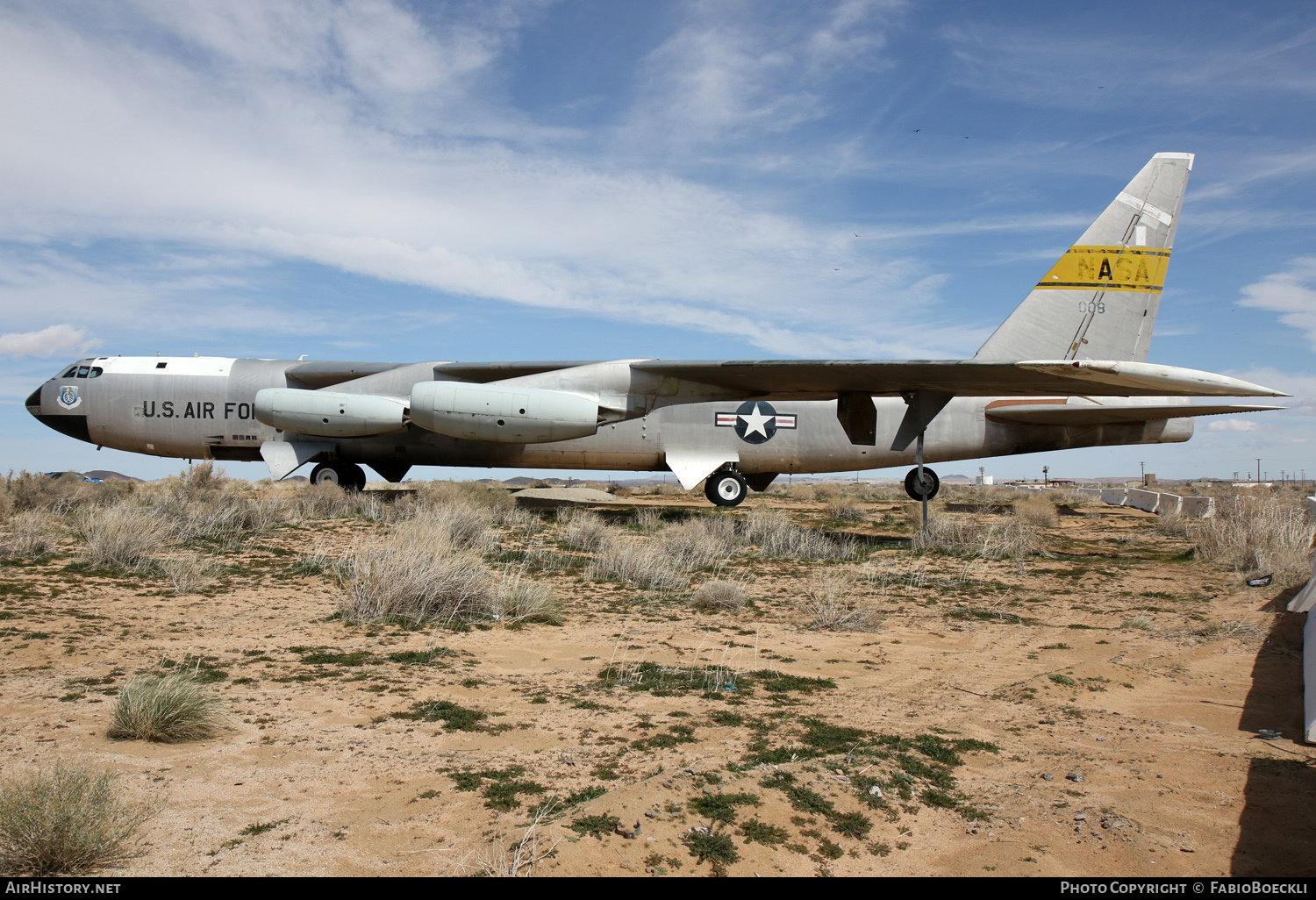 Aircraft Photo of 52-008 / NASA 008 / 008 | Boeing NB-52B Stratofortress | USA - Air Force | AirHistory.net #565337